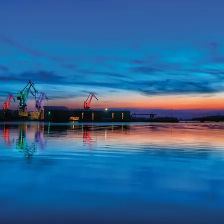 8 Bedroom Awesome In Feriehus